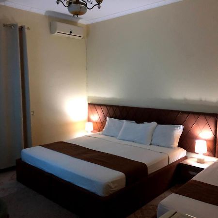 Vogli'S House Apartments & Rooms Durres Ngoại thất bức ảnh