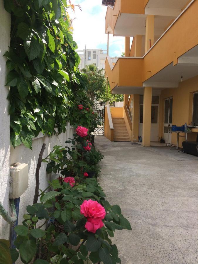 Vogli'S House Apartments & Rooms Durres Ngoại thất bức ảnh